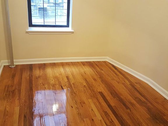4th image of 192 Bradhurst Ave APT 8