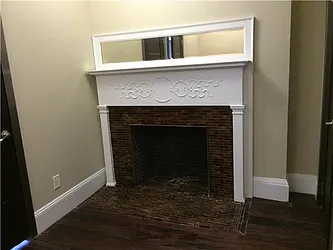 Rented by R New York