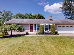 2 Charcoal Ridge Rd W, New Fairfield, CT 06812