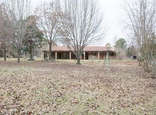 6970 Bickham Rd, Shreveport, LA 71107