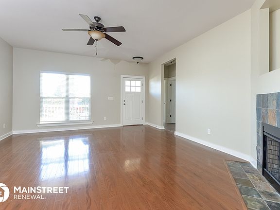 5th image of 370 Hathaway Ln