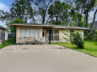 5009 Chennault Rd, Houston, TX 77033