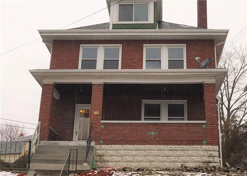 423 Justus Ave photo 1