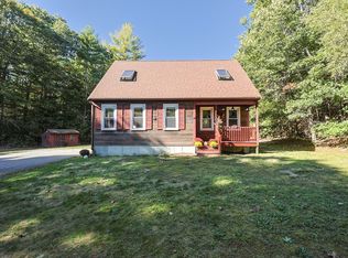 228 Thompson St, Halifax, MA 02338