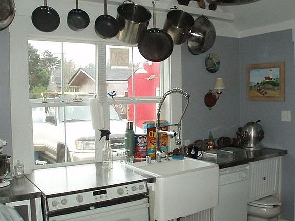 Cooks kitchen 