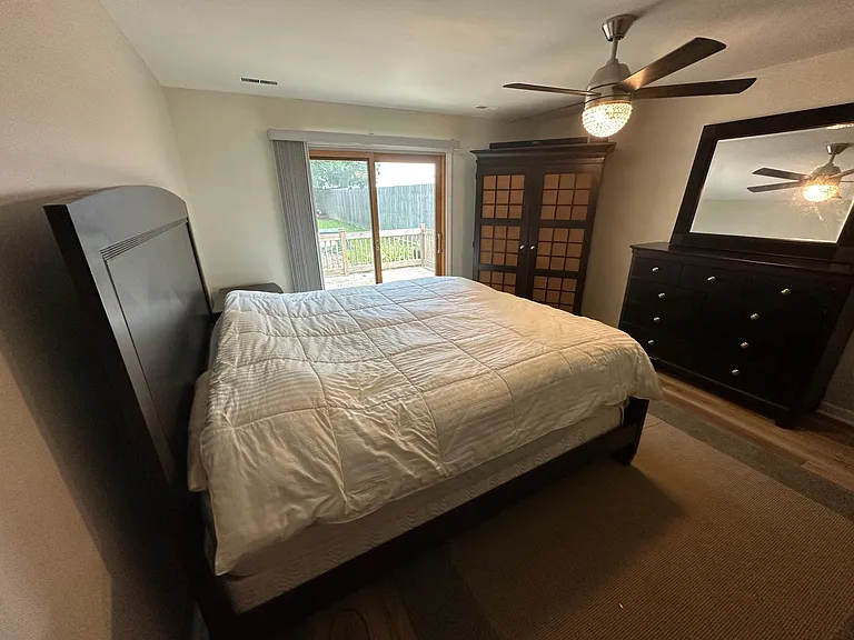 406 E Park St — Photo 12