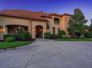 323 Kings Ct, Forney, TX 75126
