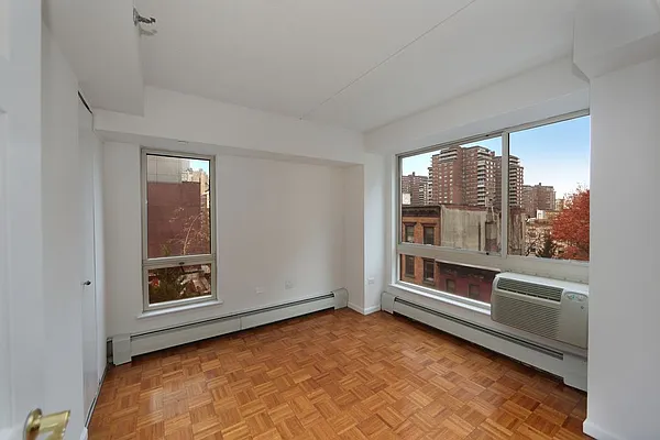 Rented by Manhattan Skyline | media 3