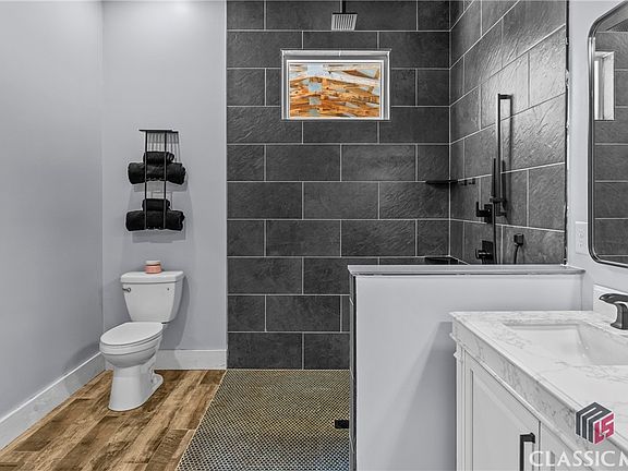 12th image of this home