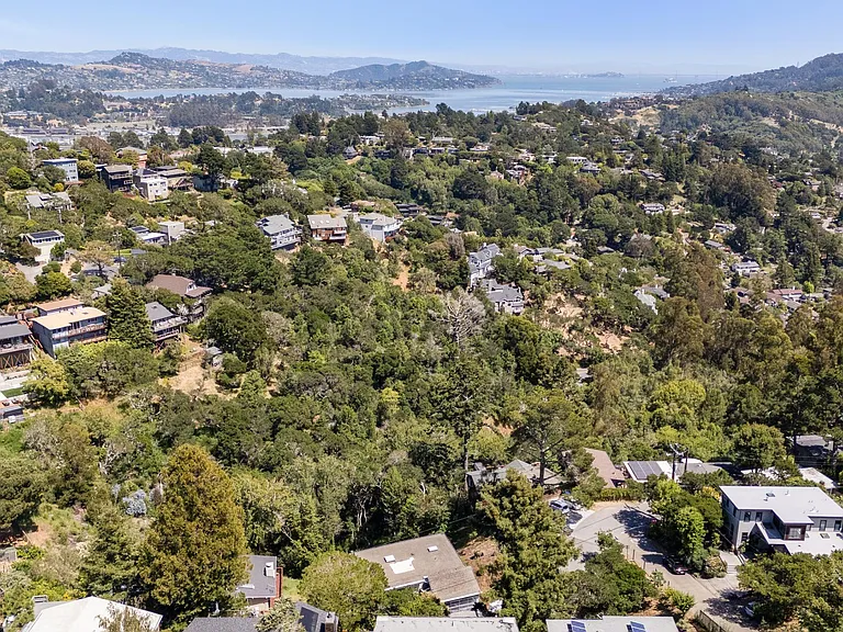 1131 W California Ave — Photo 46