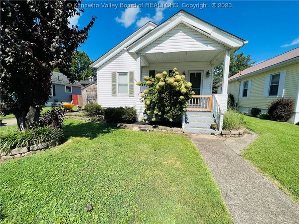 5520 Toledo Ave, Charleston, WV 25304