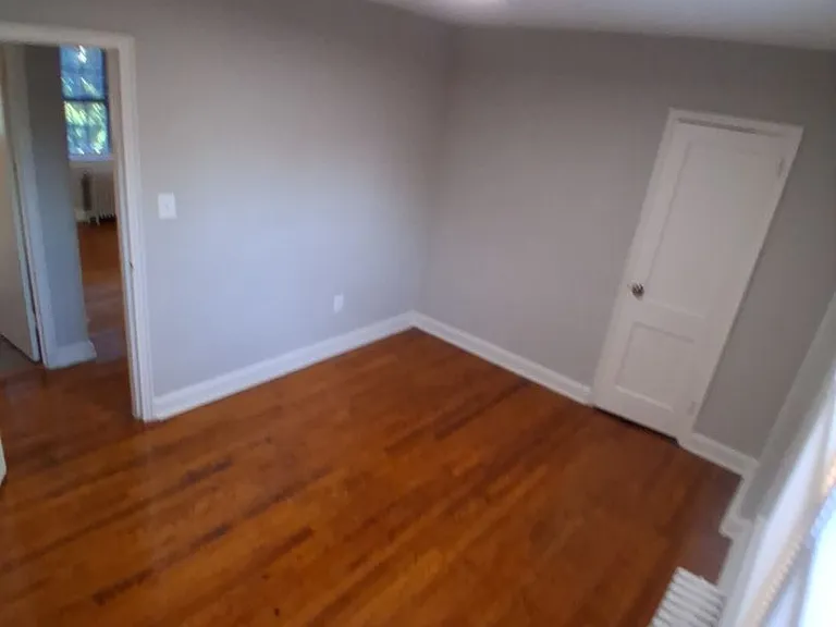 1266 Morse St NE — Photo 8