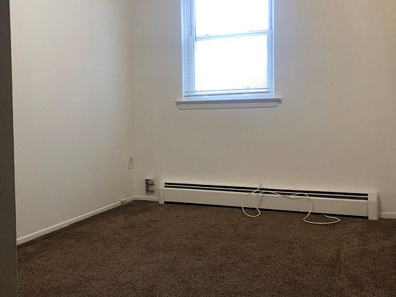 5th image of 1011 Wilcox Ave #3