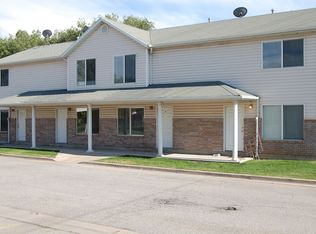 1634 N Angel St APT 9, Layton, UT 84041