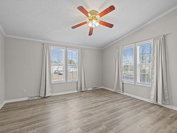 5th image of 317 Steamship Ln