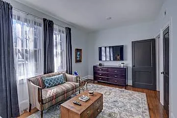 518 Lamar Ave — Photo 106