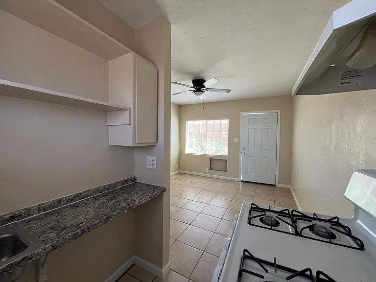 P302 — Photo 14