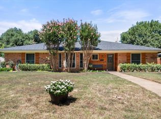 2004 Ford St, Arlington, TX 76013