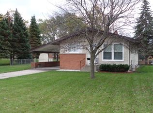 1302 McGraw St, Bay City, MI 48708