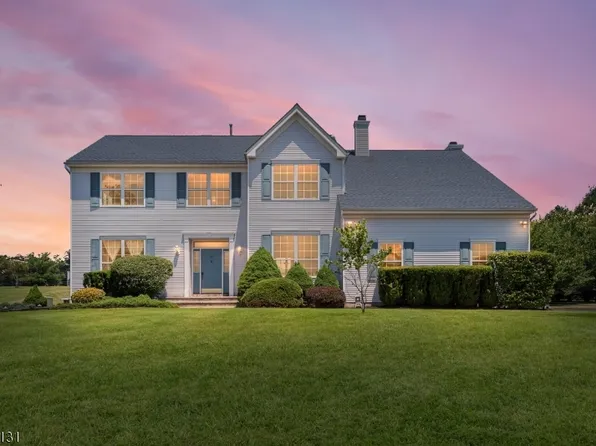10 Grist Mill Lane, Franklin Twp., NJ 08823