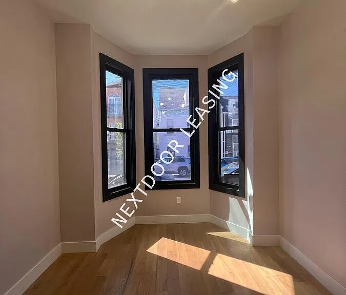 172 New York Ave #1 — Photo 7