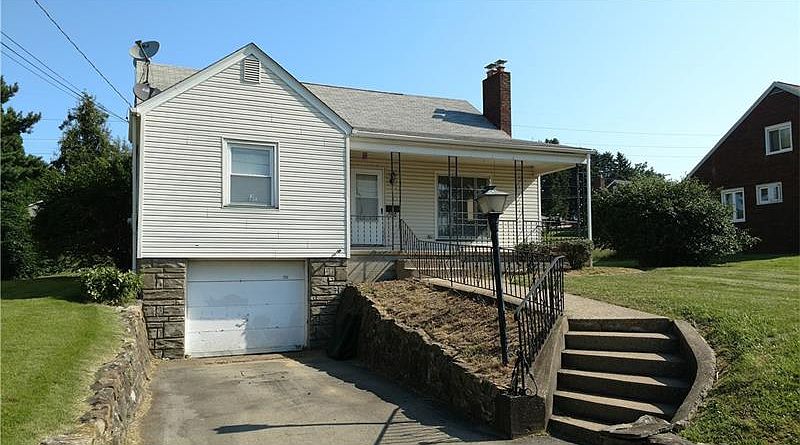 1st image of 212 W Fairmont Ave