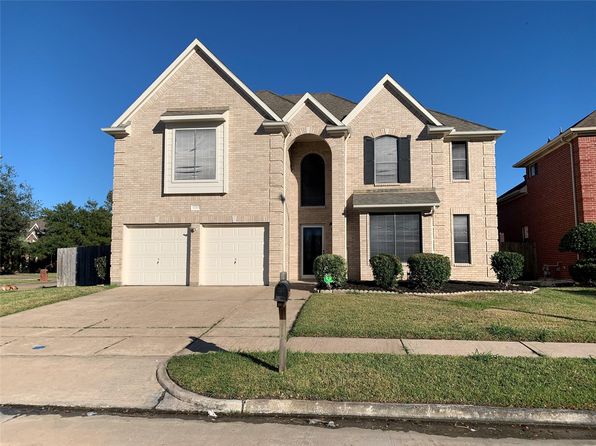12203 Meadow Lane Ct, Meadows Place, TX 77477