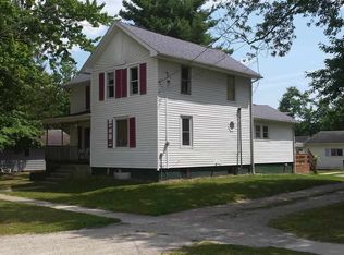 11027 N Pearl St, Clayton, MI 49235