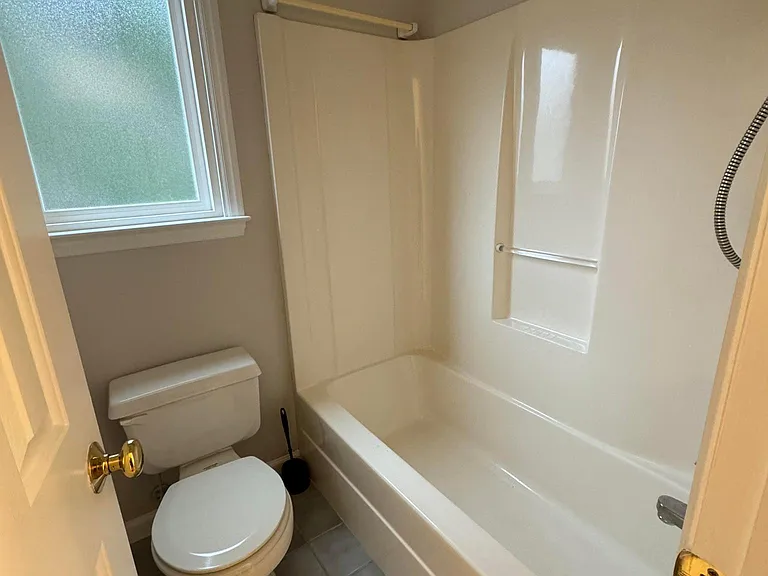 8605 Tanzanite Ct — Photo 34