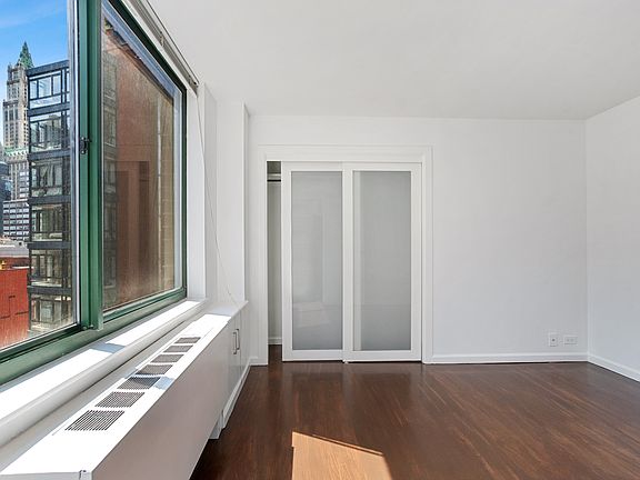 4th image of 295 Greenwich St APT 11M