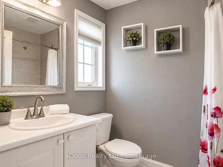 629 Angela Ct — Photo 10