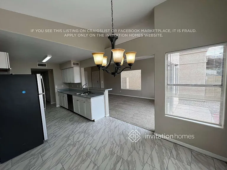 5852 E Norwood St — Photo 4