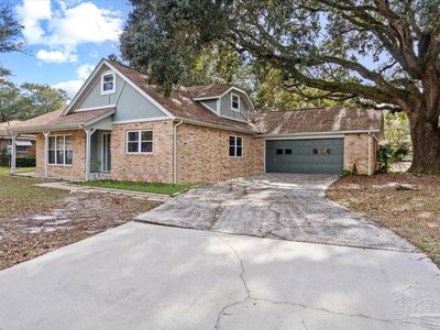 7889 Chesterfield Rd, Pensacola, FL, 32506