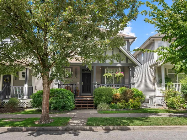 18565 67th Ave, Surrey, BC V3S 1Z1