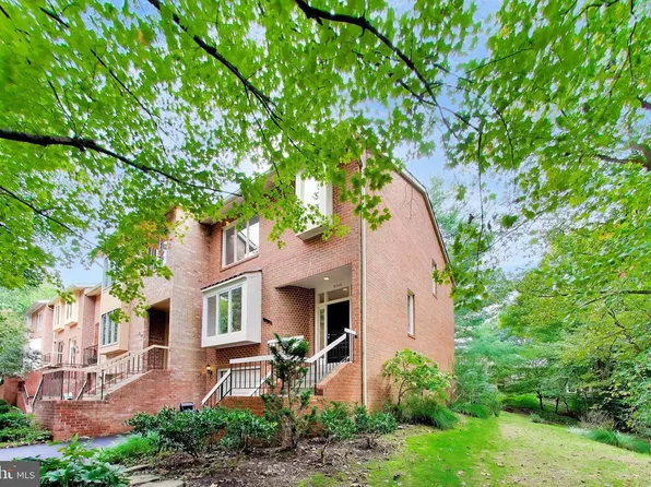 10948 Whiterim Dr, Potomac, MD 20854