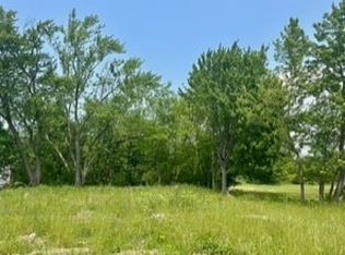 35625 Aurora Rd, Solon, OH 44139