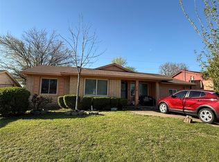 518 Highfall Dr, Dallas, TX 75232