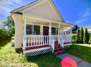 271 NE Main St, Estacada, OR 97023