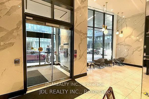 90 Queens Wharf Rd #310 — Photo 2