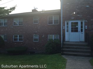 364 Highland Ave APT 2A, Cheshire, CT 06410