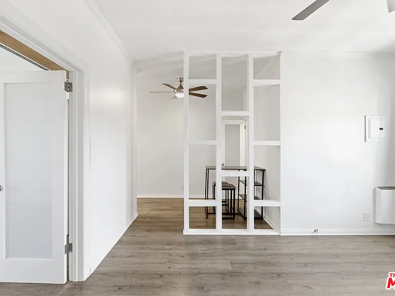 4125 S Figueroa St #403 — Photo 11
