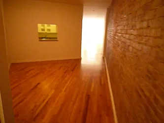 Rented by Avi Nash Associates