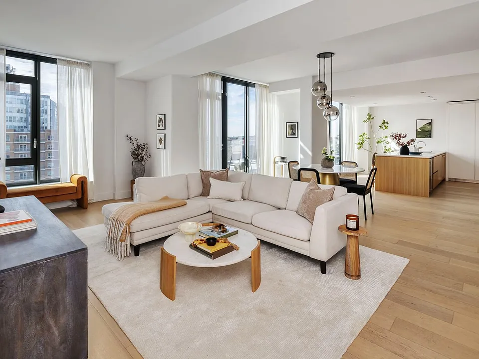 251 1st St #Penthouse 8D