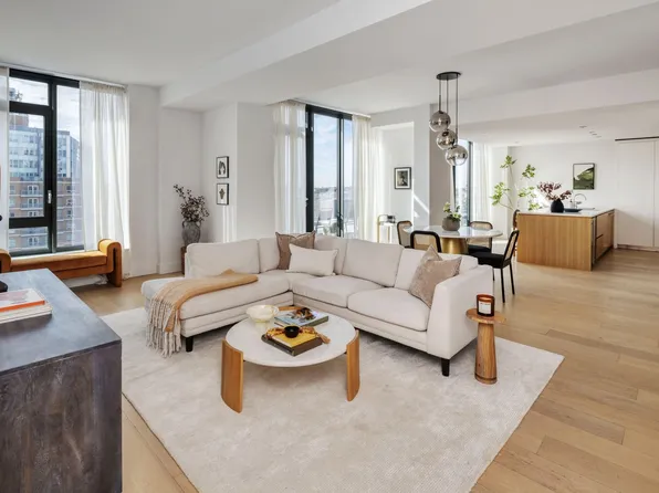 251 1st St #Ph8d, Brooklyn, NY 11215
