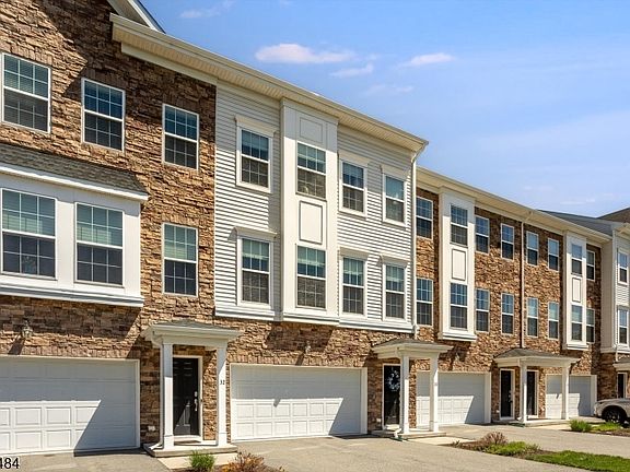 2nd image of 30 Colgate Dr