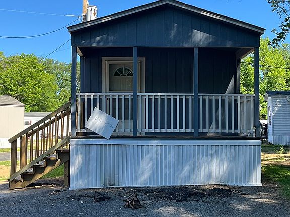 5th image of 4144 Thomas St #109