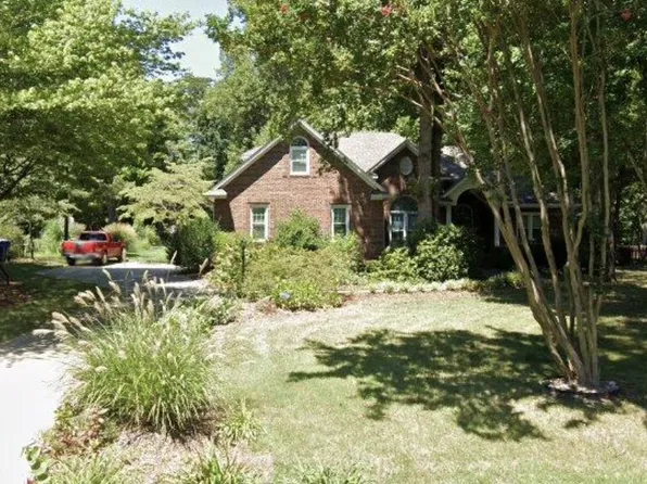 5103 Northforest Dr, Mc Leansville, NC 27301