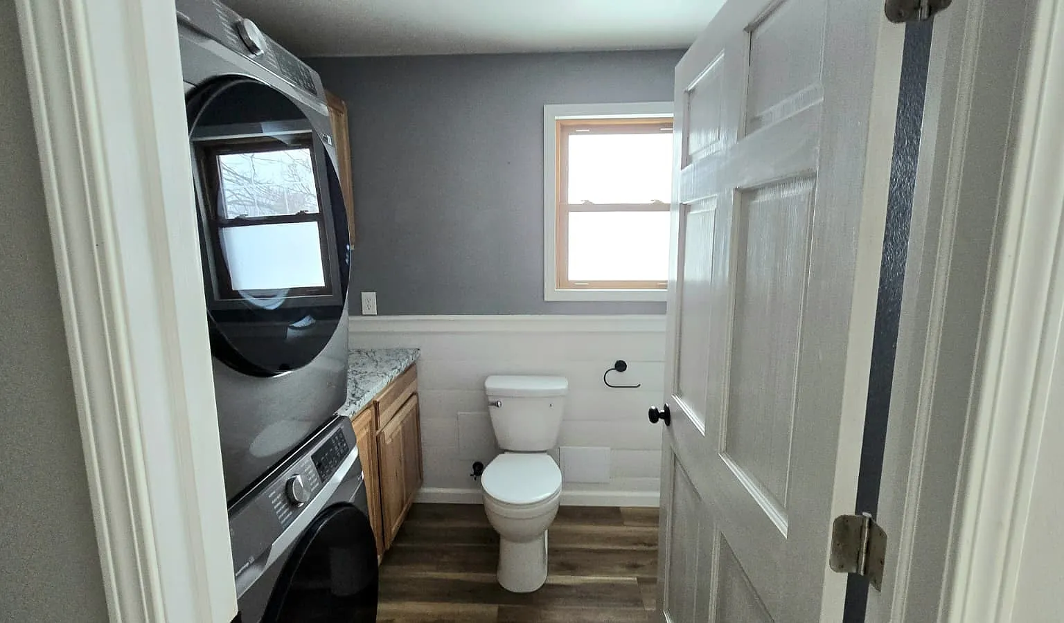 1310 Baker Street — Photo 4