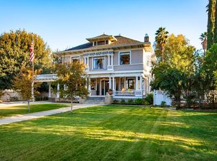 815 W Cypress Ave, Redlands, CA 92373