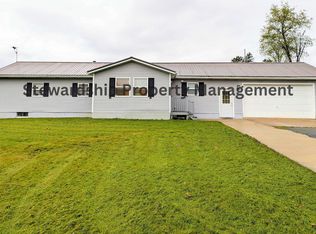 7363 Bretzius Rd SW, Fresno, OH 43824